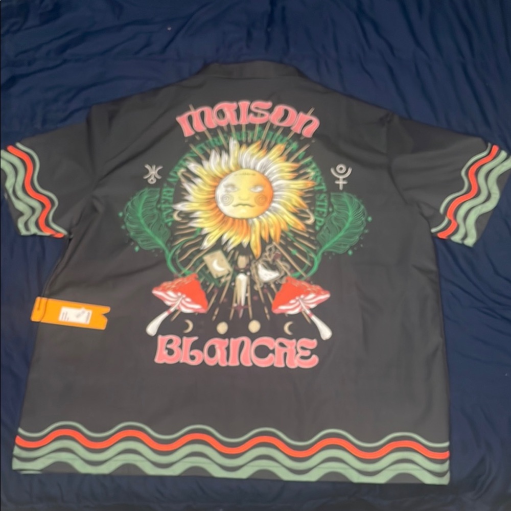 Saison Blanche Black Graphic Men's Shirt